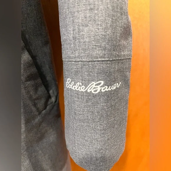 Eddie Bauer Women’s  Weatheredge Gray Coat - Picture 2 of 9